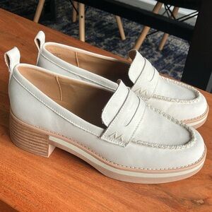 Crown Vintage Loafer Nirea